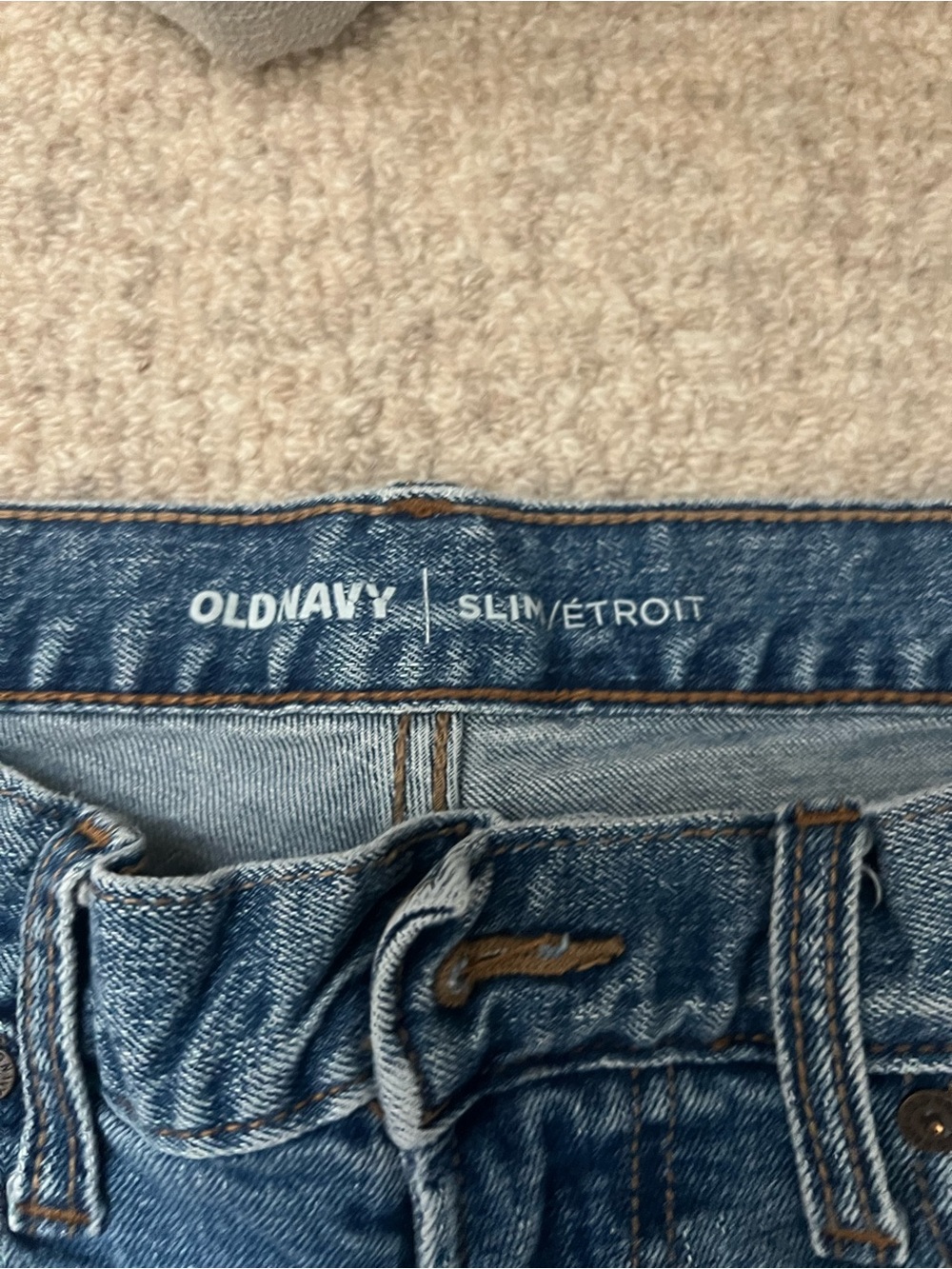 Jeans - Picture 2 of 3